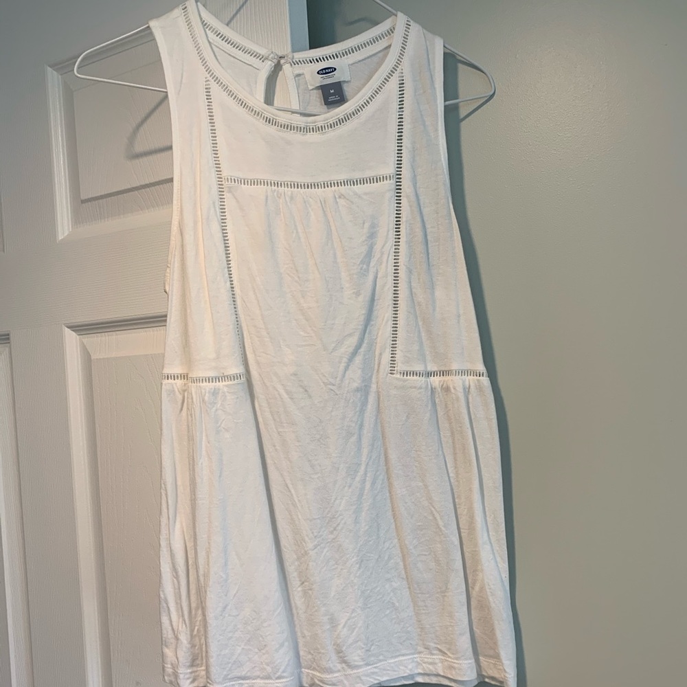 Old navy white tank